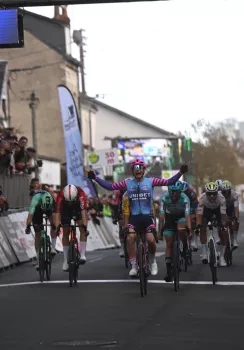La Roue Tourangelle Centre Val de Loire - Trophée Groupama Paris Val de Loire