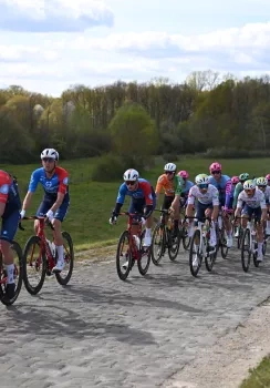 La Roue Tourangelle Centre Val de Loire - Trophée Groupama Paris Val de Loire